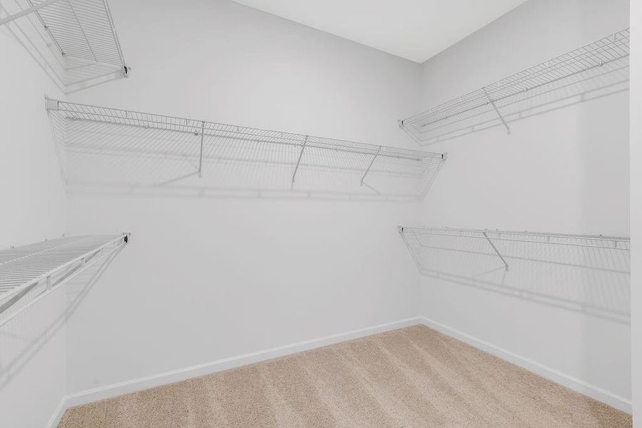 Spacious, unfurnished interior of a new home in Three Rivers, Rome (Image 20).