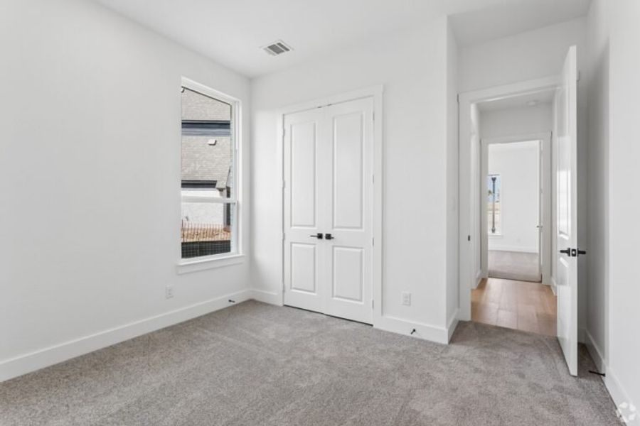 Spacious, unfurnished interior of a new home in Chatham Reserve, Providence Village (Image 19).