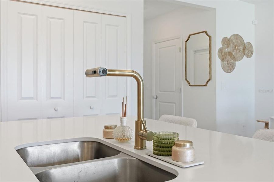 Close-up of interior finishes inside a home in , Bradenton (Image 23). Close-up of interior finishes inside a home in , Bradenton (Image 23).
