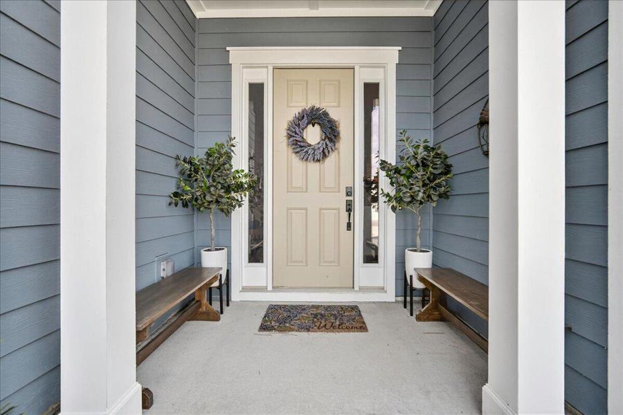 Exterior details and patio area of a home in , Summerville (Image 33).