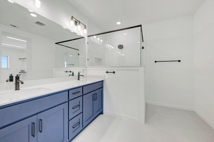 Furnished interior view inside a new home in Ridgeline Towns, McKinney (Image 5).
