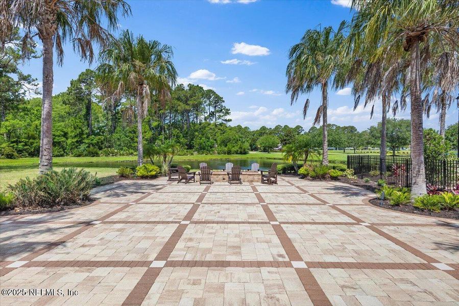 Image 27 of a home in Marshes of Madeira. Image 27 of a home in Marshes of Madeira.
