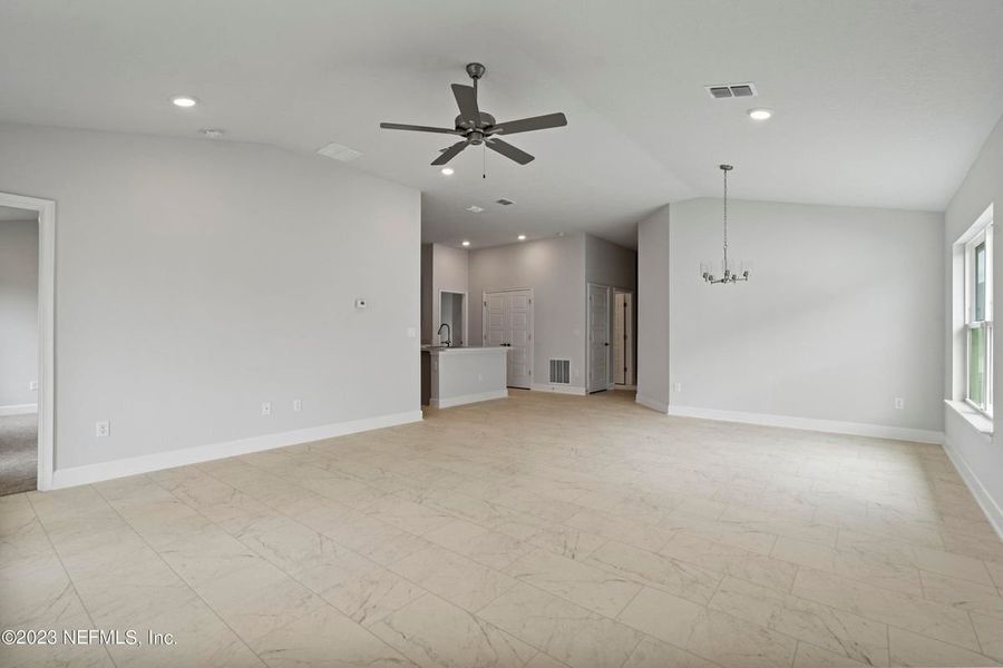 Representative unfurnished interior of a home built from the 1635- B by Adams Homes in Aviary at Rutland Ranch, Parrish (Image 11). Representative unfurnished interior of a home built from the 1635- B by Adams Homes in Aviary at Rutland Ranch, Parrish (Image 11).