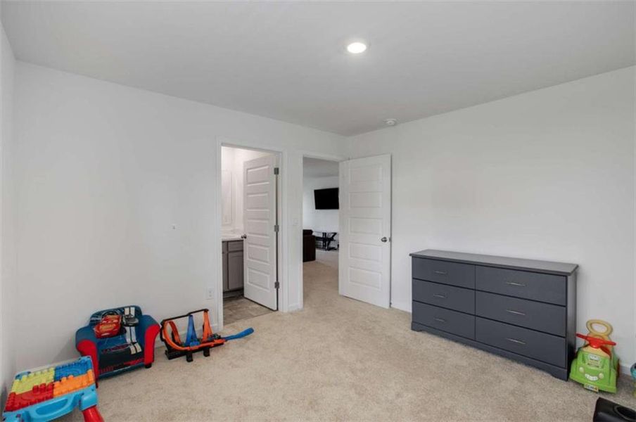 Image 46 of a home in Stillwater Springs. Image 46 of a home in Stillwater Springs.