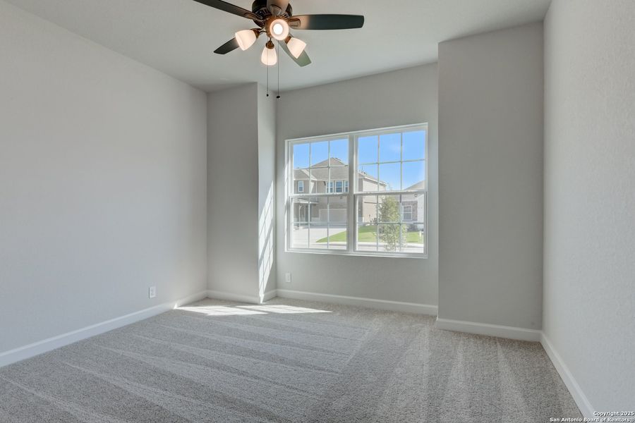 Spacious, unfurnished interior of a new home in Cordova Trails, Seguin (Image 25).