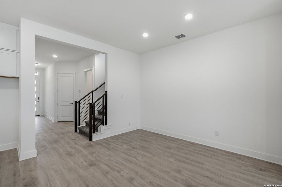 Spacious, unfurnished interior of a new home in Prominence, San Antonio (Image 41).