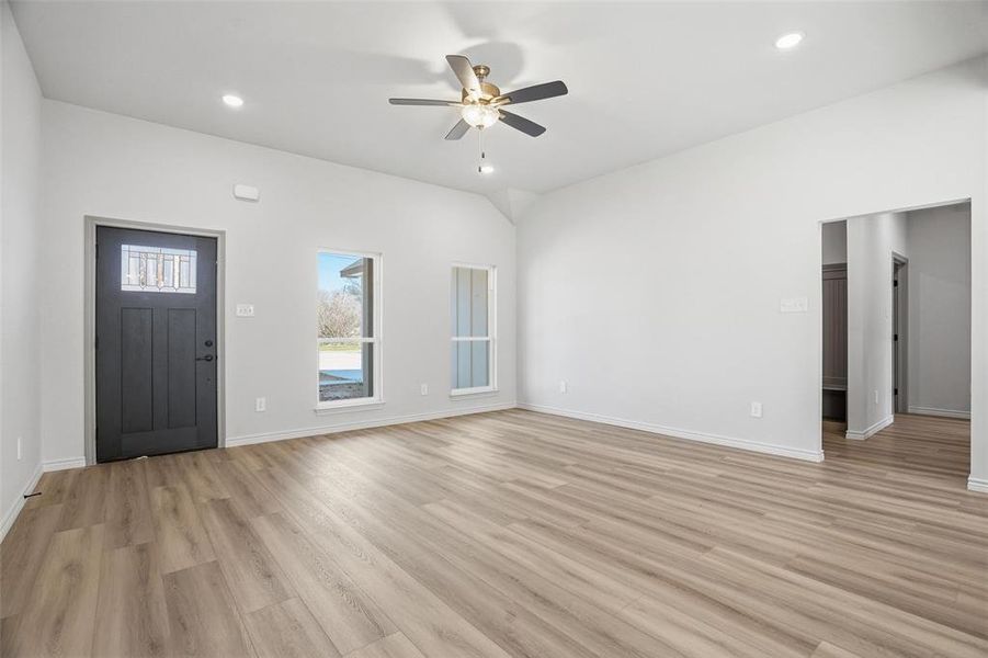 Spacious, unfurnished interior of a new home in , Whitney (Image 16).