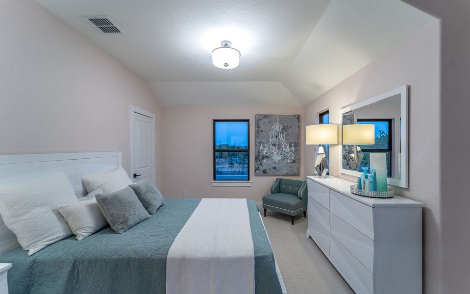 Representative furnished interior of a home built from the Dakota by CastleRock Communities in Hughes Landing, Dickinson (Image 32).