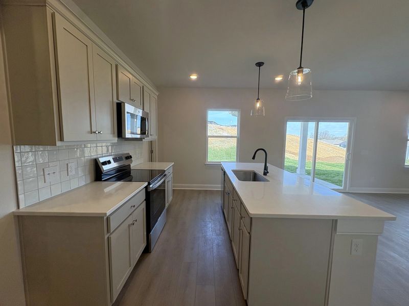 Furnished interior view inside a new home in Cades Bluff, Lebanon (Image 5).
