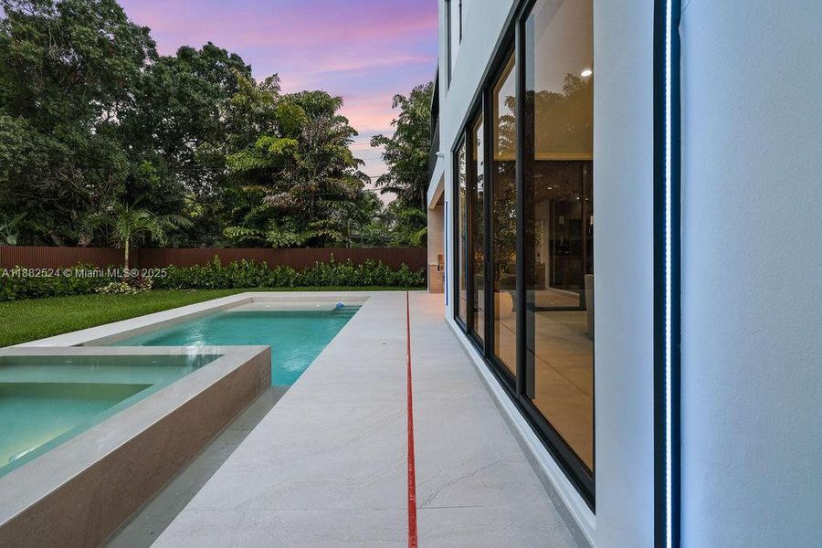 Furnished interior view inside a new home in , Fort Lauderdale (Image 11).