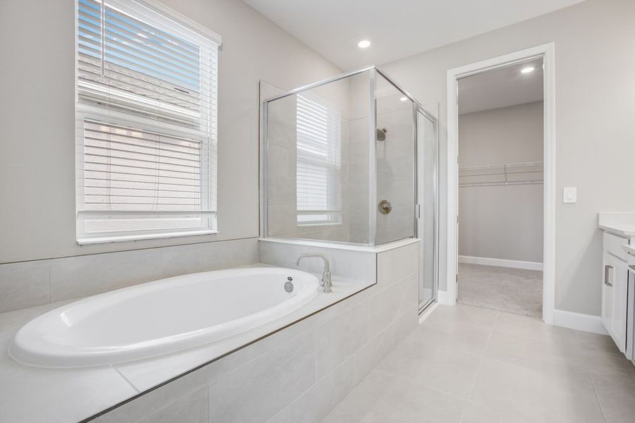 Furnished interior view inside a new home in Indigo Creek, Apollo Beach (Image 3).