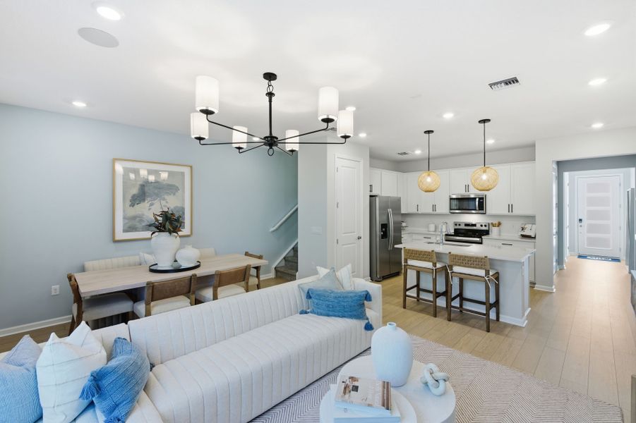 Furnished interior view inside a new home in Everton, Lantana (Image 8).