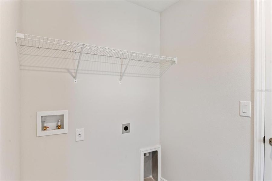 Spacious, unfurnished interior of a new home in Cherrywood Preserve, Ocala (Image 23).