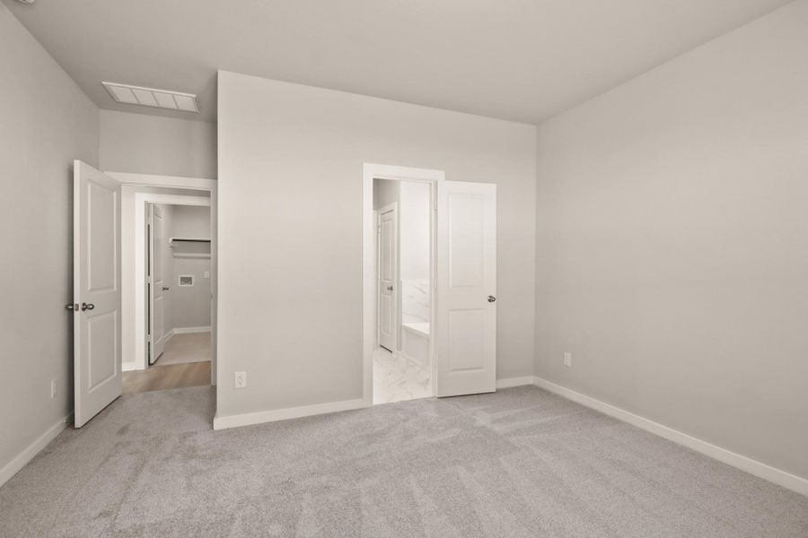 Spacious, unfurnished interior of a new home in Westridge Cove, Conroe (Image 21). Spacious, unfurnished interior of a new home in Westridge Cove, Conroe (Image 21).
