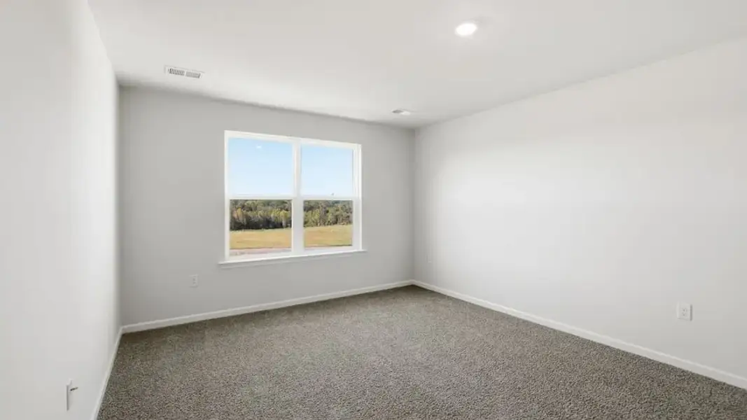 Spacious, unfurnished interior of a new home in Baxter Village, Boiling Springs (Image 33).
