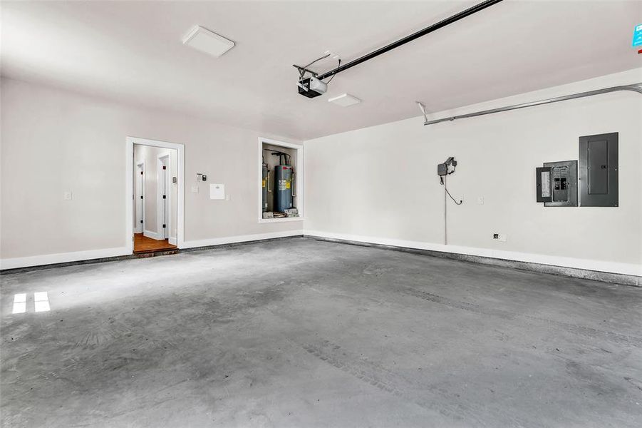 Spacious, unfurnished interior of a new home in , Ennis (Image 17). Spacious, unfurnished interior of a new home in , Ennis (Image 17).