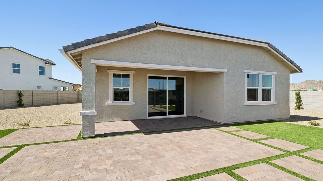 Representative exterior details of a home built from the Dune by D.R. Horton in Westpark, Buckeye (Image 4).