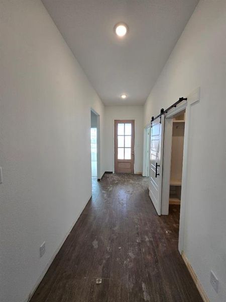 Image 21 of a home in Hillview Addition.