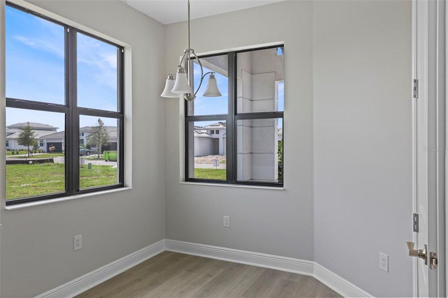 Spacious, unfurnished interior of a new home in Cresswind Lakewood Ranch, Lakewood Ranch (Image 14).