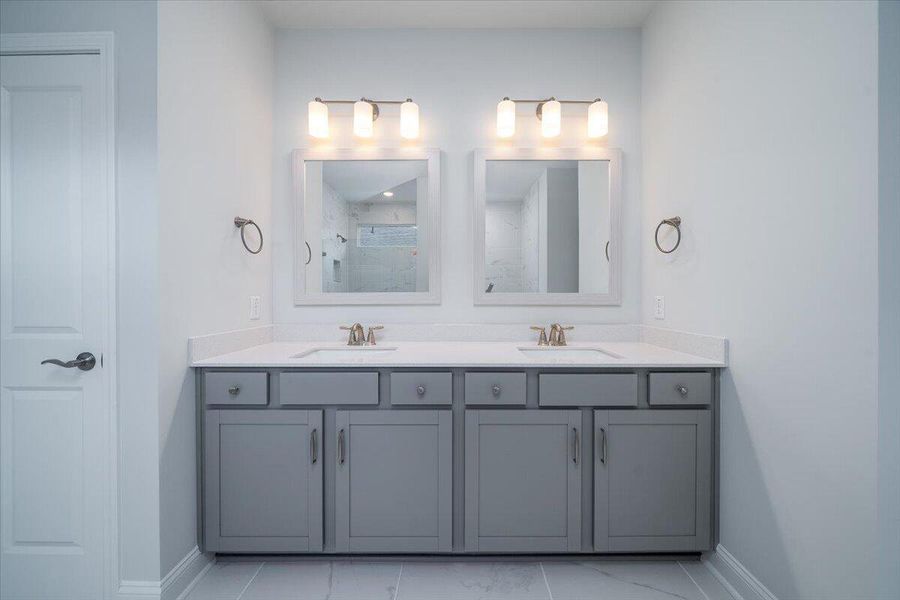 Furnished interior view inside a new home in Del Webb Charleston at Nexton, Summerville (Image 5). Furnished interior view inside a new home in Del Webb Charleston at Nexton, Summerville (Image 5).