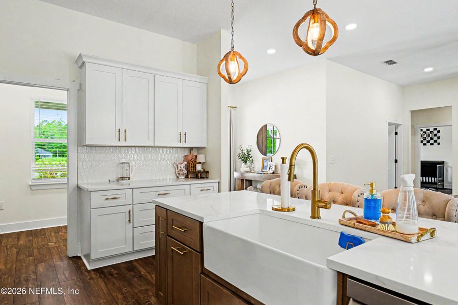 Furnished interior view inside a new home in , Callahan (Image 65).