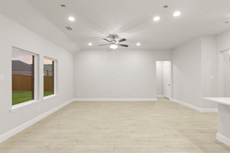 Representative unfurnished interior of a home built from the Glory by Rockwell Homes in Creekside, Royse City (Image 23). Representative unfurnished interior of a home built from the Glory by Rockwell Homes in Creekside, Royse City (Image 23).