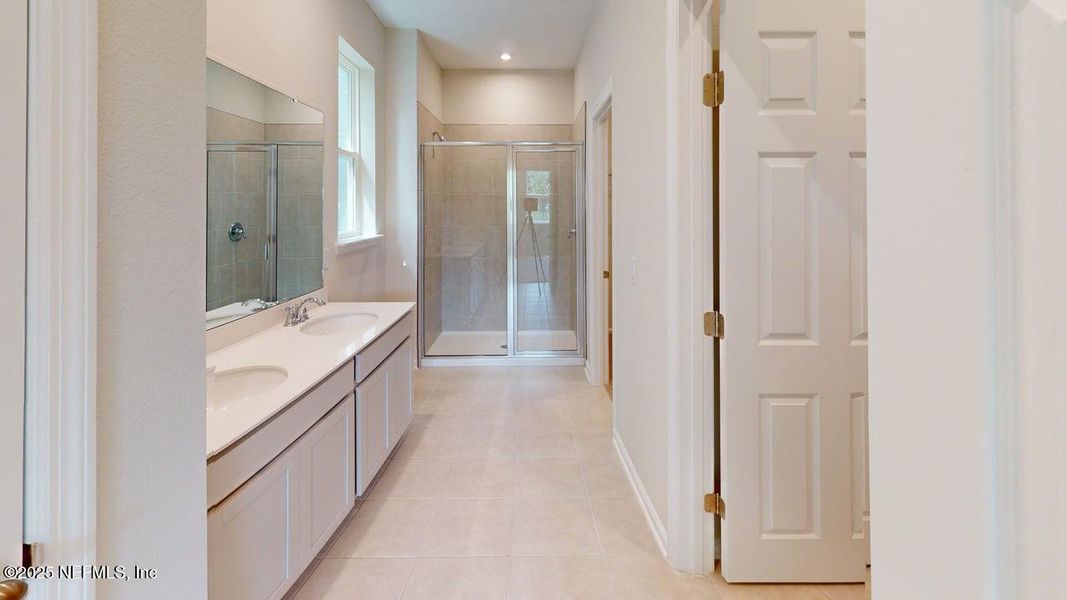 Furnished interior view inside a new home in Sandridge Hills, Green Cove Springs (Image 10).