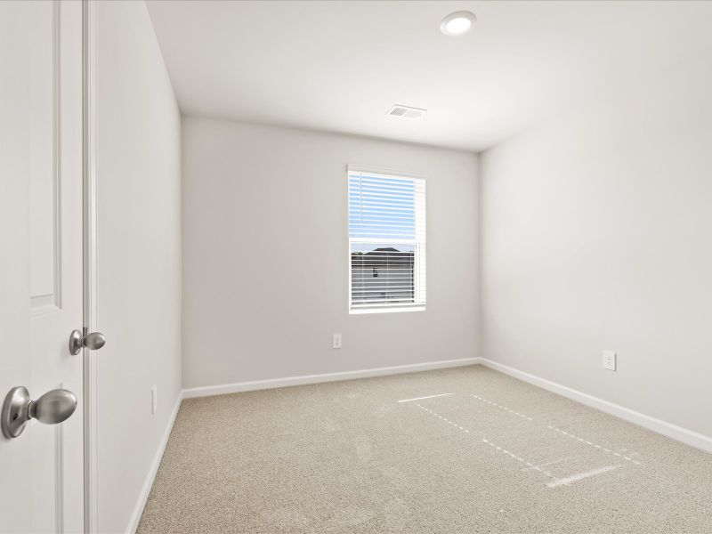 Spacious, unfurnished interior of a new home in Brayfield Manor - Heritage Collection, Wellford (Image 22).