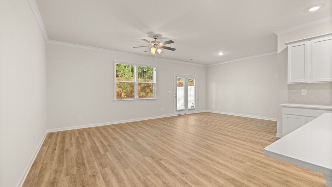 Representative unfurnished interior of a home built from the Stratford by D.R. Horton in Independence Villas and Townhomes, Loganville (Image 18).