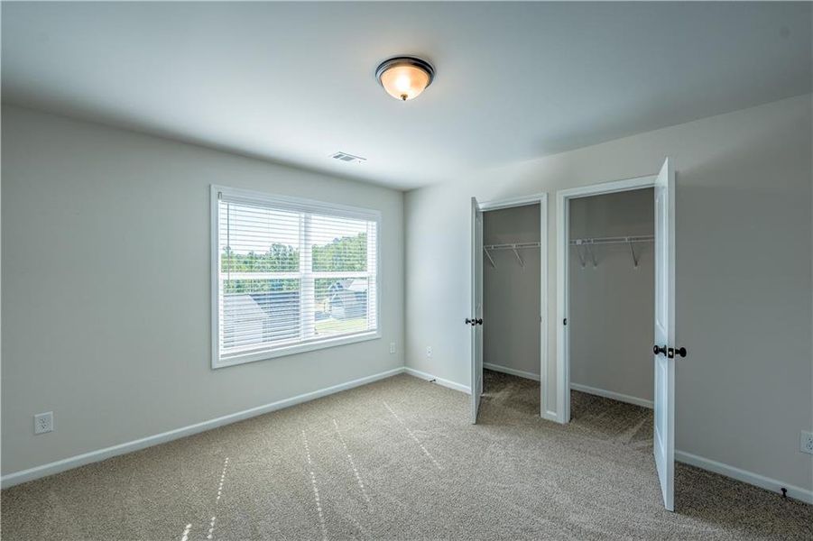 Spacious, unfurnished interior of a new home in , Lula (Image 42).
