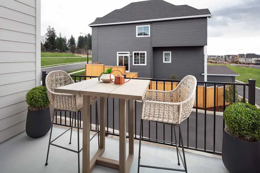 Representative exterior details of a home built from the Hawthorne by Risewell Homes in Elevon, Lavon (Image 3).