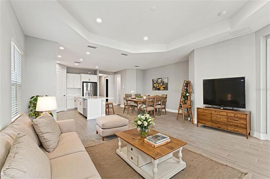 Furnished interior view inside a new home in Palm Grove, Lakewood Ranch (Image 7). Furnished interior view inside a new home in Palm Grove, Lakewood Ranch (Image 7).