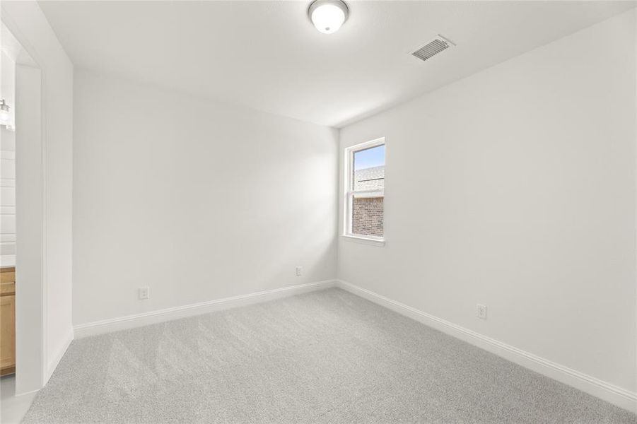 Spacious, unfurnished interior of a new home in Milrany Ranch, Melissa (Image 38). Spacious, unfurnished interior of a new home in Milrany Ranch, Melissa (Image 38).