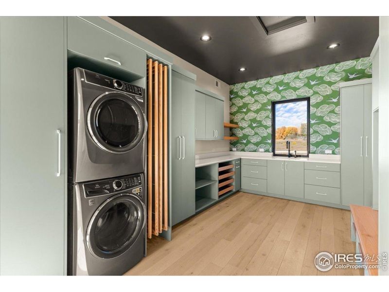 Over-the-top mud room and laundry w/ custom drying racks