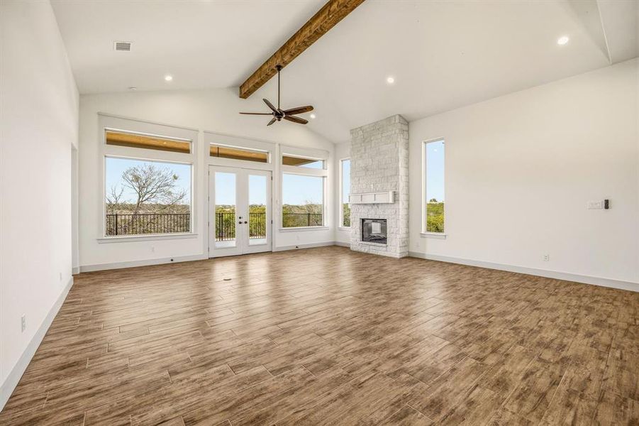Spacious, unfurnished interior of a new home in , Glen Rose (Image 18). Spacious, unfurnished interior of a new home in , Glen Rose (Image 18).