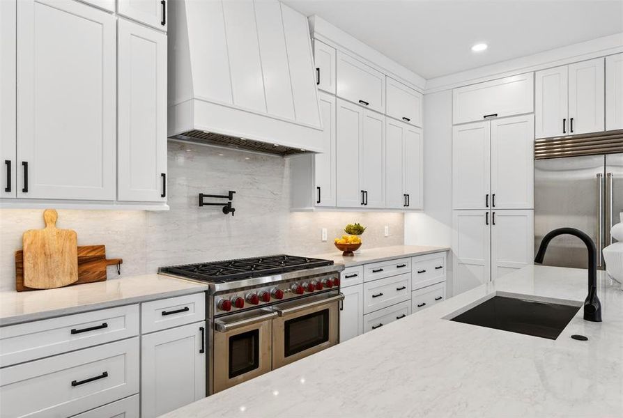 Furnished interior view inside a new home in , Dallas (Image 6).