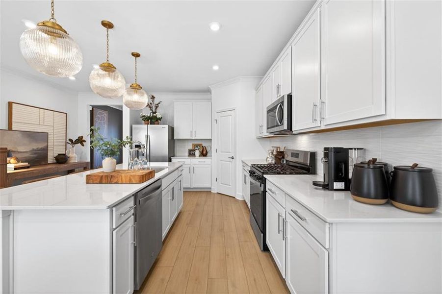 Furnished interior view inside a new home in Linden Grove, Powder Springs (Image 13).