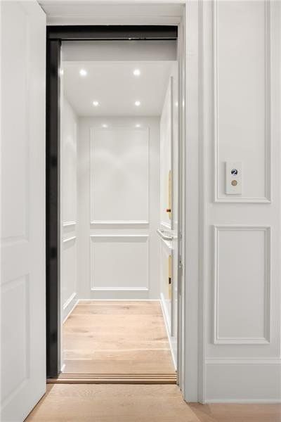 Spacious, unfurnished interior of a new home in Manor Estates, Alpharetta (Image 22).