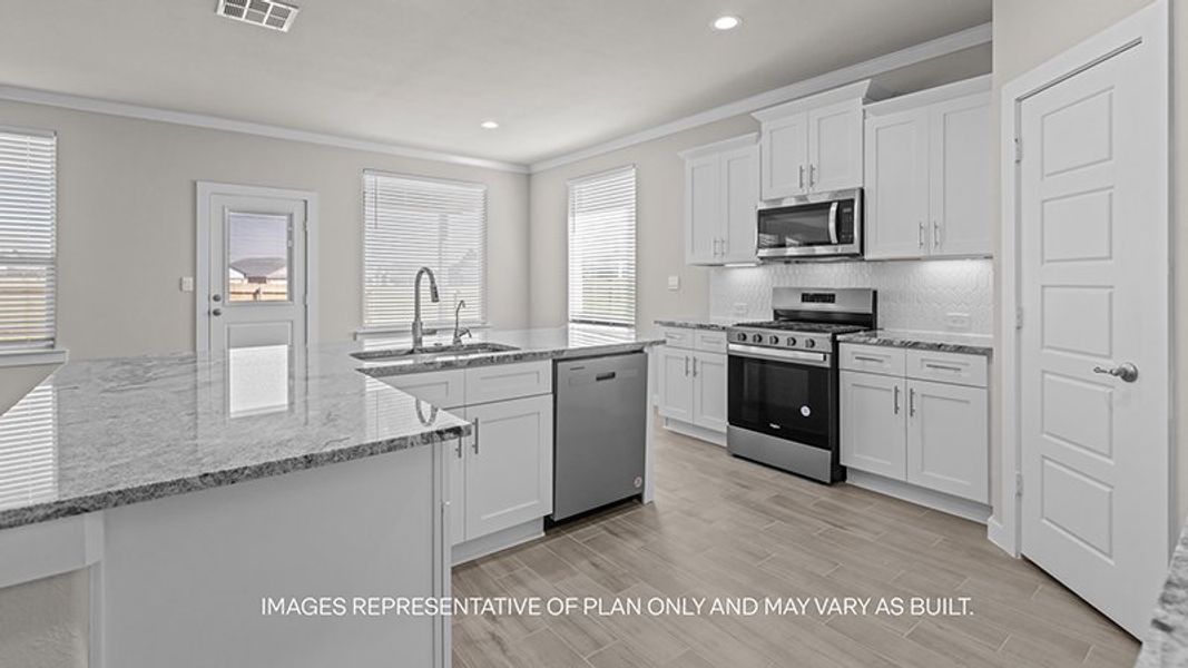 Representative furnished interior of a home built from the The Lakemont by D.R. Horton in Westmont, Lubbock (Image 3). Representative furnished interior of a home built from the The Lakemont by D.R. Horton in Westmont, Lubbock (Image 3).