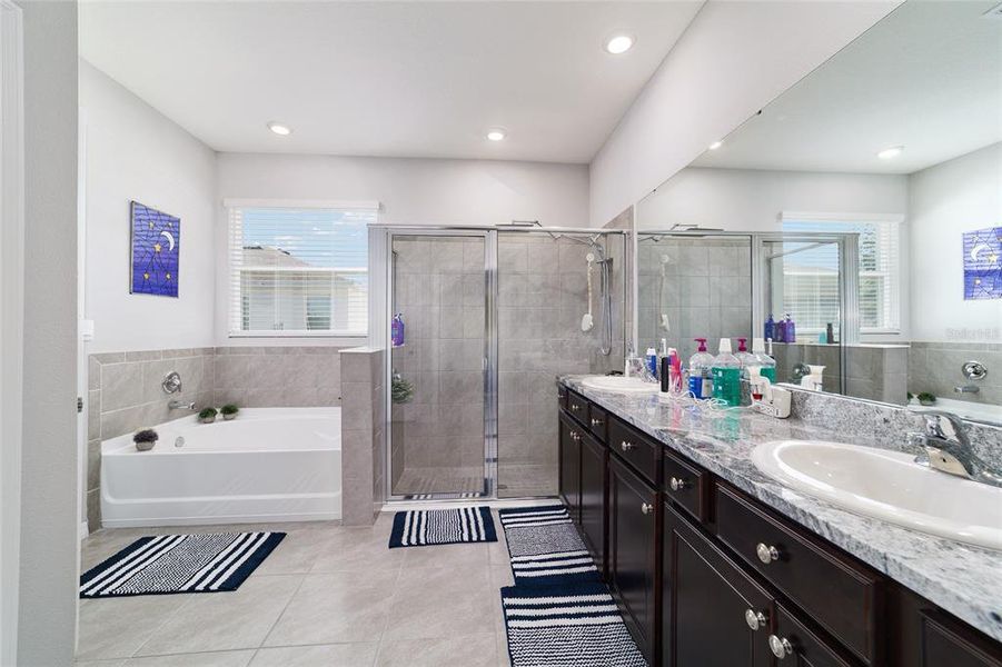 Furnished interior view inside a new home in Brookhaven, Ocala (Image 54).
