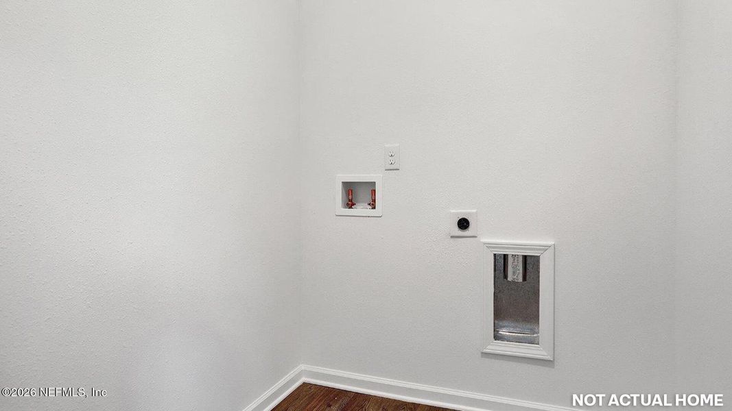 Spacious, unfurnished interior of a new home in Grand Reserve, Bunnell (Image 24).