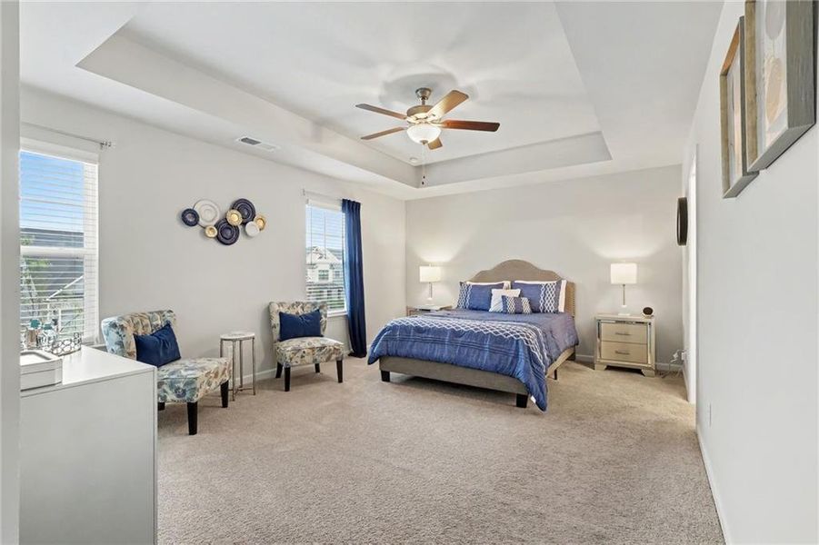 Furnished interior view inside a new home in Old Lost Mountain Estates, Powder Springs (Image 13).