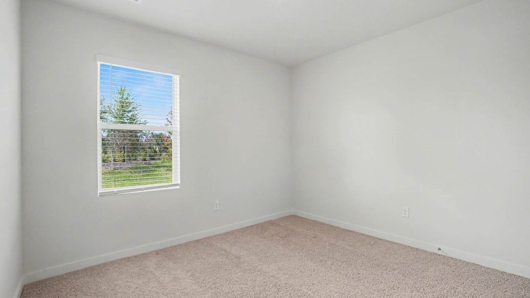 Spacious, unfurnished interior of a new home in Venetian Grove, Vero Beach (Image 18).