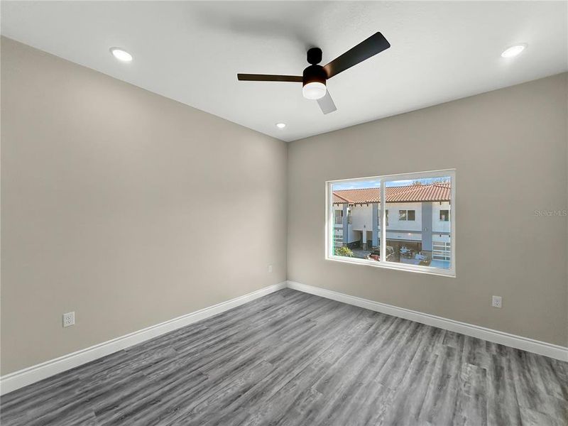 Spacious, unfurnished interior of a new home in , Davenport (Image 27).