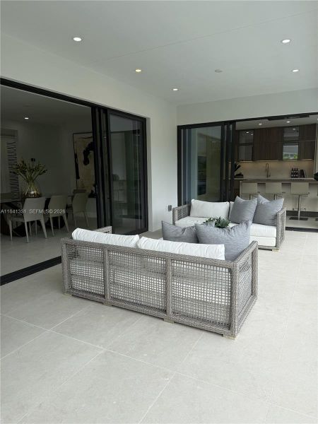 Image 84 of a home in .