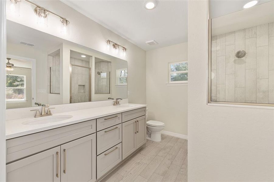 Furnished interior view inside a new home in , Ocala (Image 6).