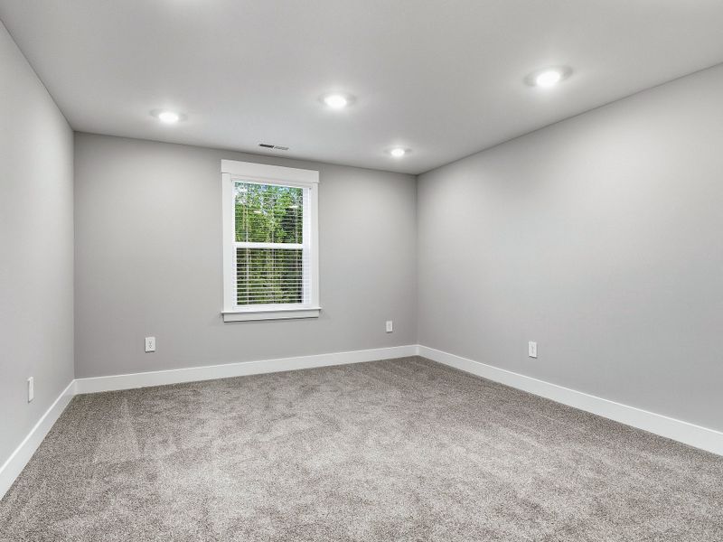 Spacious, unfurnished interior of a new home in Watkins Glen, Raleigh (Image 18). Spacious, unfurnished interior of a new home in Watkins Glen, Raleigh (Image 18).