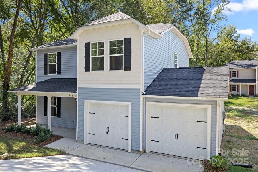 Image 29 of a home in .