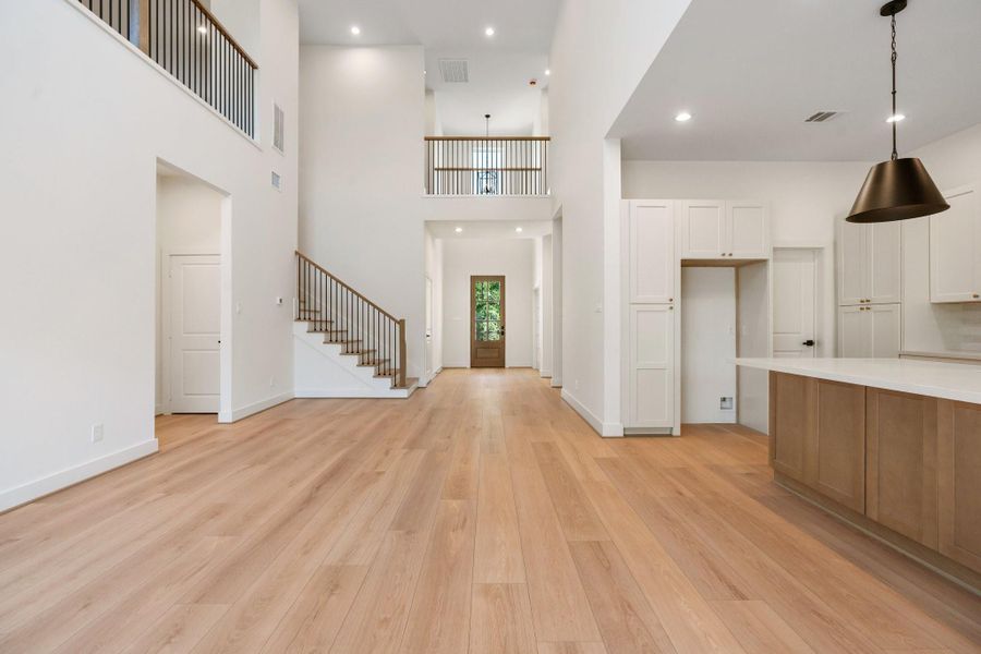 Image 14 of a home in . Image 14 of a home in .