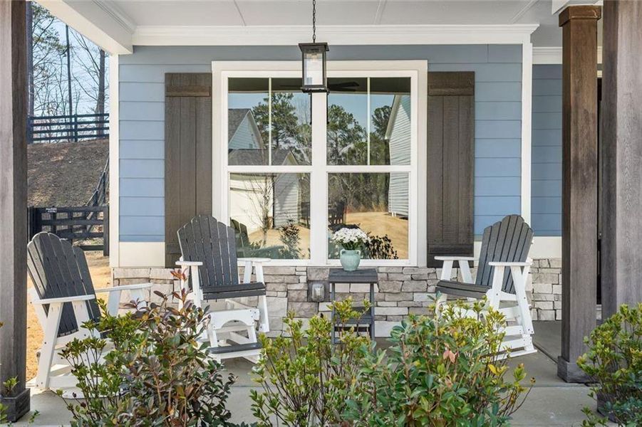 Exterior details and patio area of a home in , Dallas (Image 32).